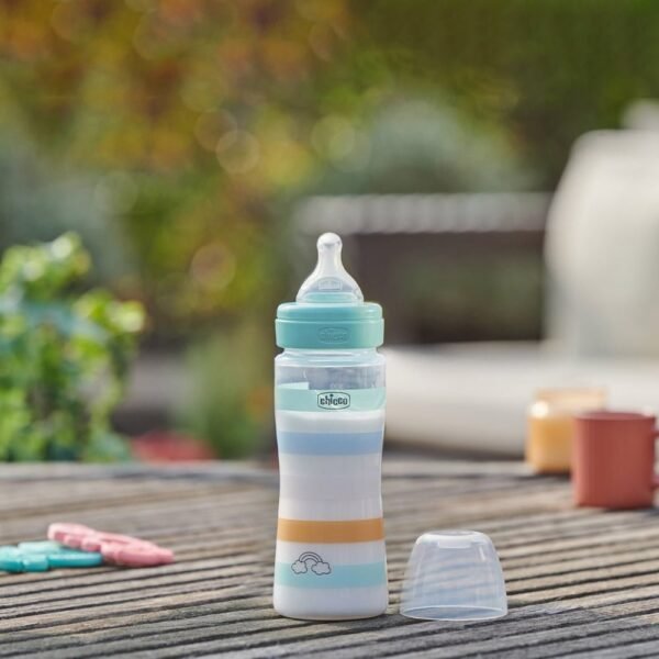 Chicco Well-Being Baby Bottle Green Fast Flow 330mL - Image 2