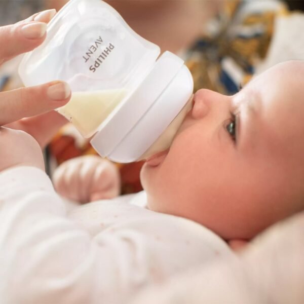 Philips Avent Natural Response Baby Bottle 0m+ 125mL - Image 3