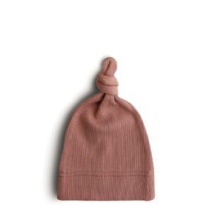 Mushie Ribbed Baby Beanie Cedar